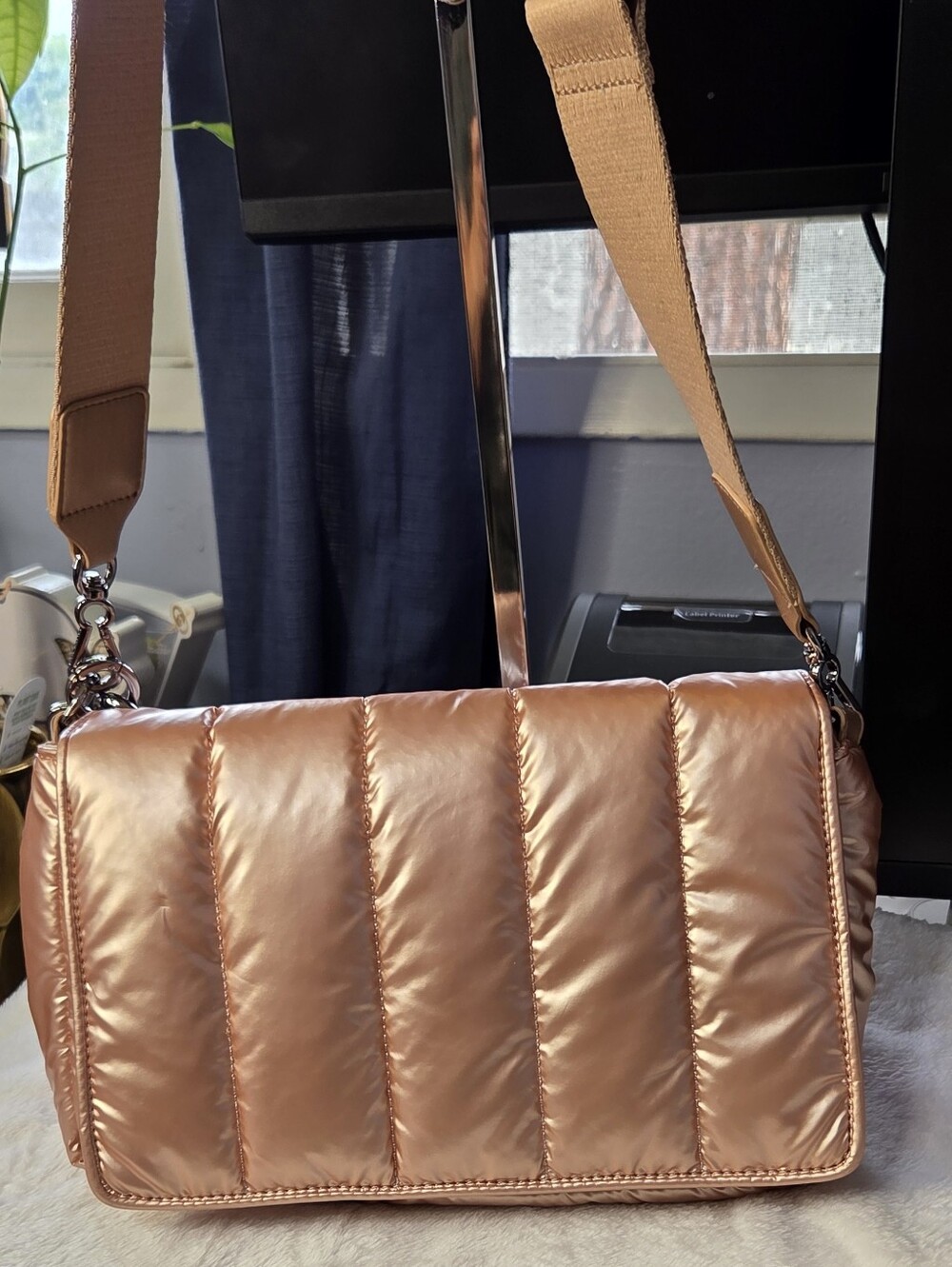 Vince Camuto Crossbody Bag With Two Detachable Sraps-NWOT - Picture 4 of 7